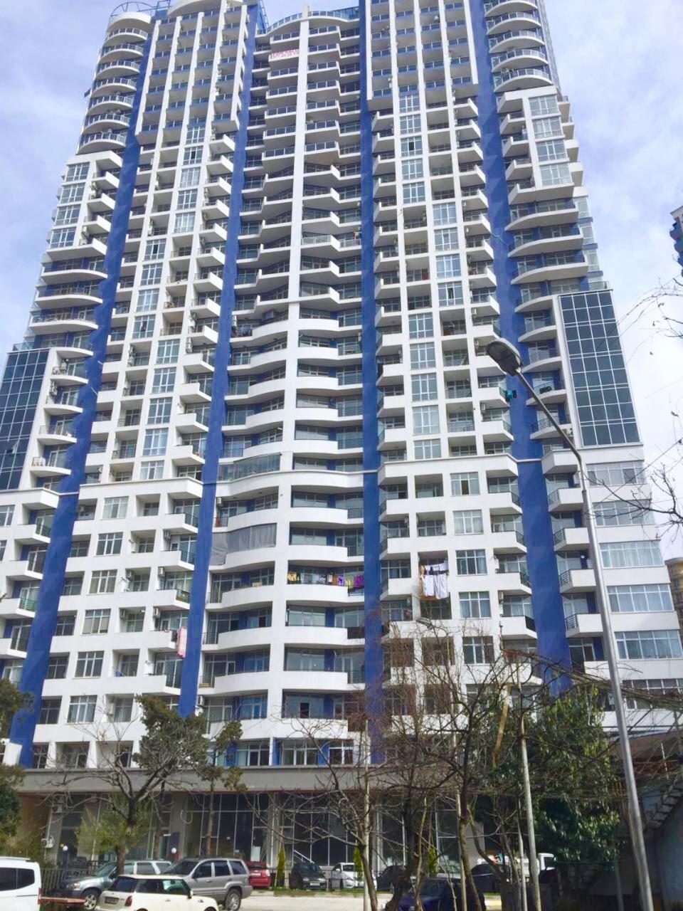 Pirosmani 18D, 12 Floor Apartment Batumi Bagian luar foto
